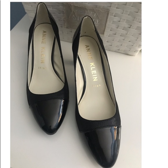 anne klein rheina pump